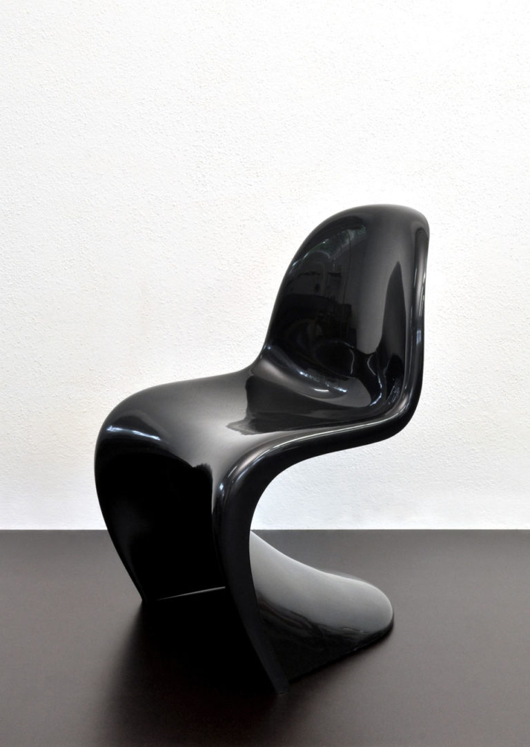 Stuhl “Panton” von Verner Panton schwarz-1